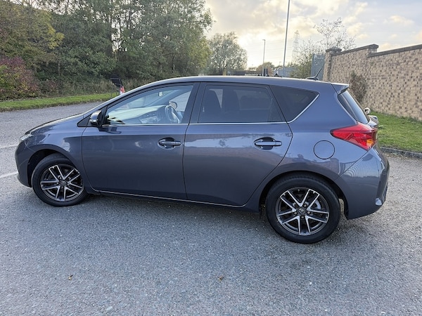 Used Toyota Auris 2014 for sale - 76271400: Photo 14