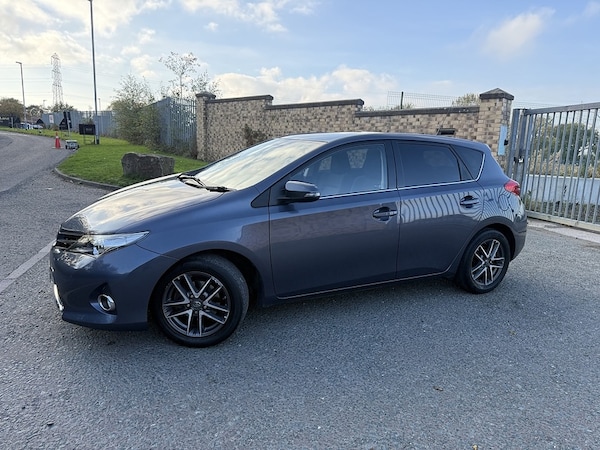 Used Toyota Auris 2014 for sale - 76271400: Photo 15