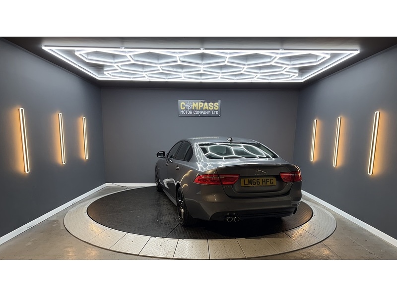 Used Jaguar XE 2016 for sale - 77494287: Photo 15