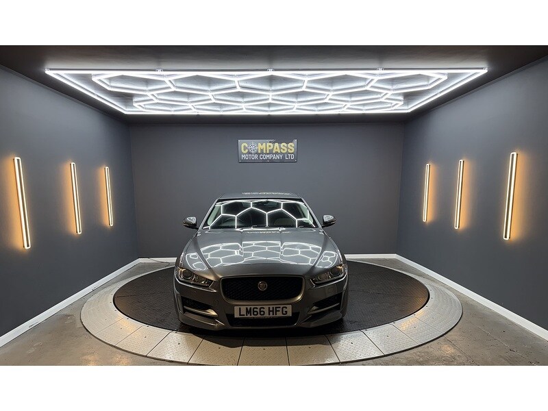 Used Jaguar XE 2016 for sale - 77494287: Photo 26