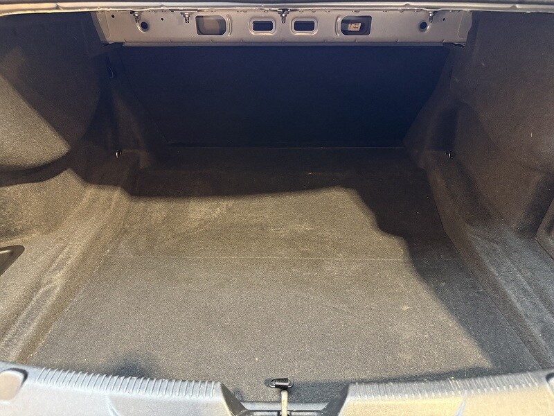 Used Jaguar XE 2016 for sale - 77494287: Photo 38