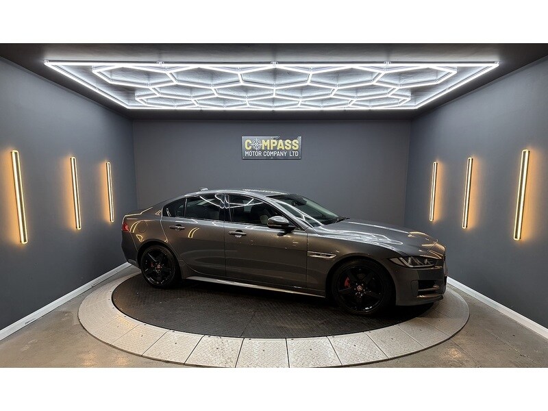 Used Jaguar XE 2016 for sale - 77494287: Photo 6