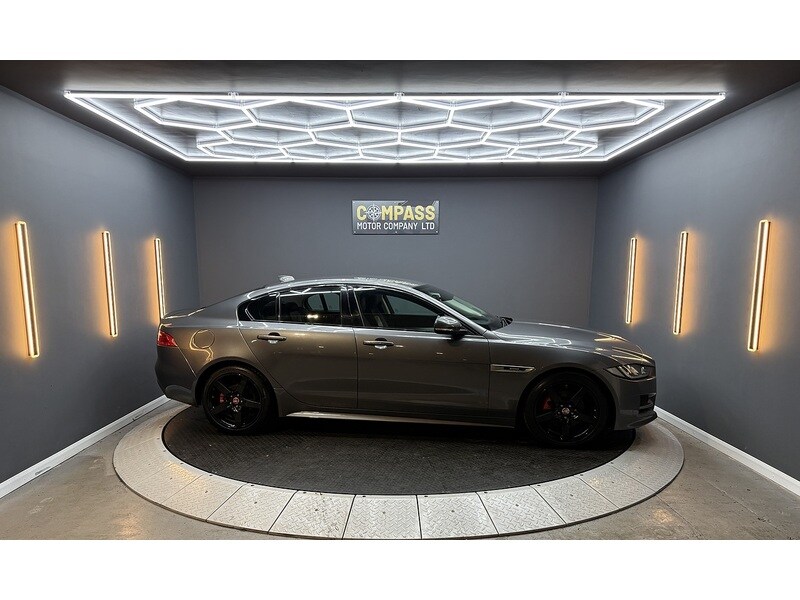 Used Jaguar XE 2016 for sale - 77494287: Photo 7