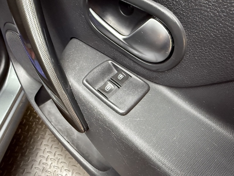 Used Dacia Logan MCV 2017 for sale - 78083711: Photo 30