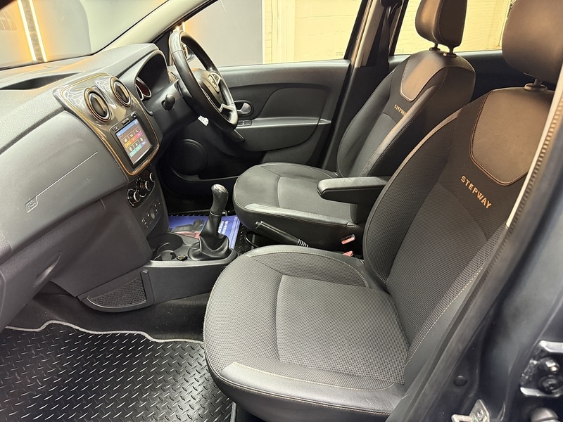 Used Dacia Logan MCV 2017 for sale - 78083711: Photo 42