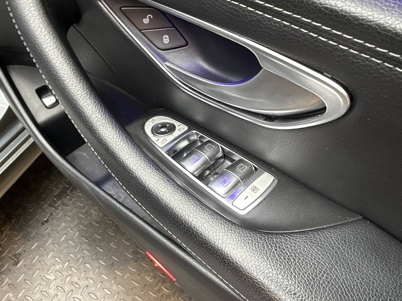 Used Mercedes-Benz E Class for sale - 77700805: Photo 33