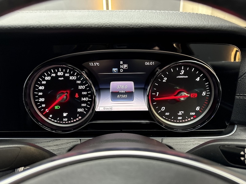 Used Mercedes-Benz E Class for sale - 77700805: Photo 51