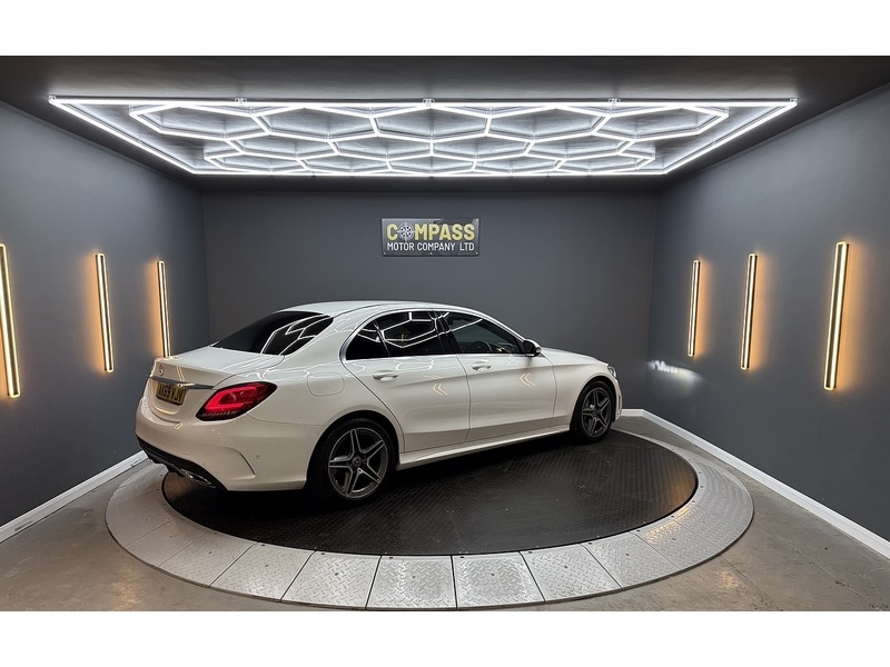 Used Mercedes-Benz C Class 2019 for sale - 77153950: Photo 11