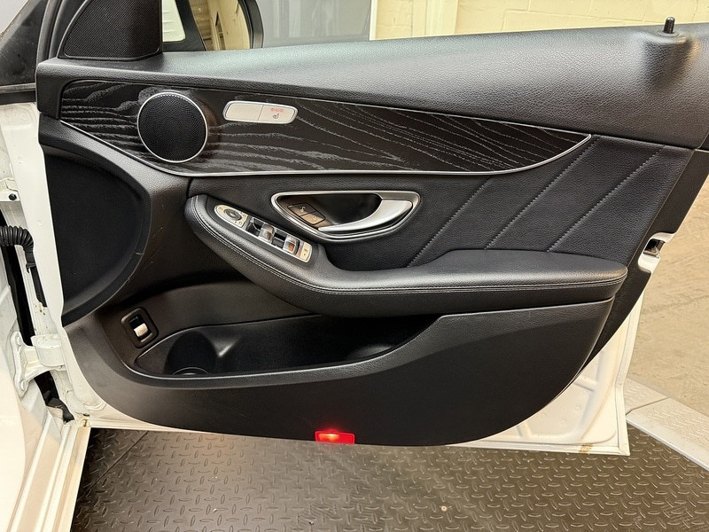 Used Mercedes-Benz C Class 2019 for sale - 77153950: Photo 38
