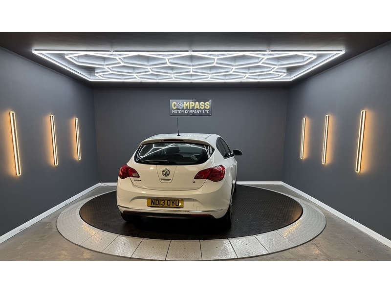 Used Vauxhall Astra 2013 for sale - 77153946: Photo 14