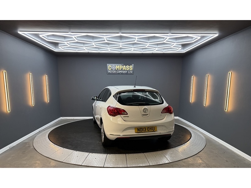 Used Vauxhall Astra 2013 for sale - 77153946: Photo 16