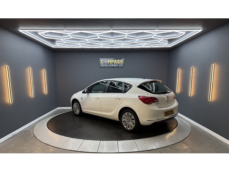 Used Vauxhall Astra 2013 for sale - 77153946: Photo 18