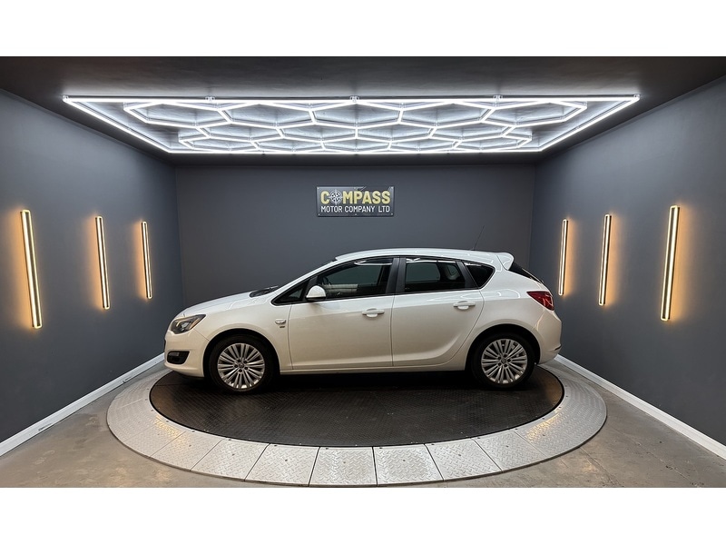 Used Vauxhall Astra 2013 for sale - 77153946: Photo 23