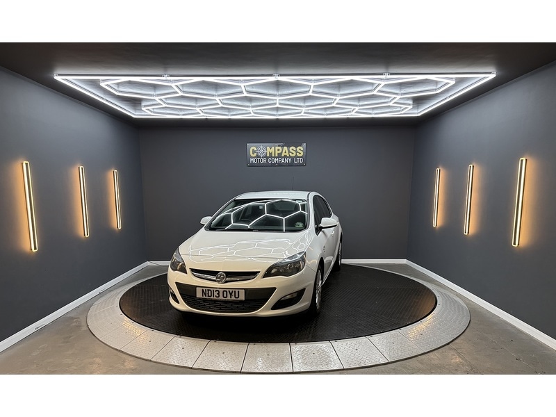 Used Vauxhall Astra 2013 for sale - 77153946: Photo 29