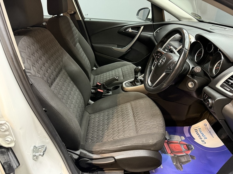 Used Vauxhall Astra 2013 for sale - 77153946: Photo 33