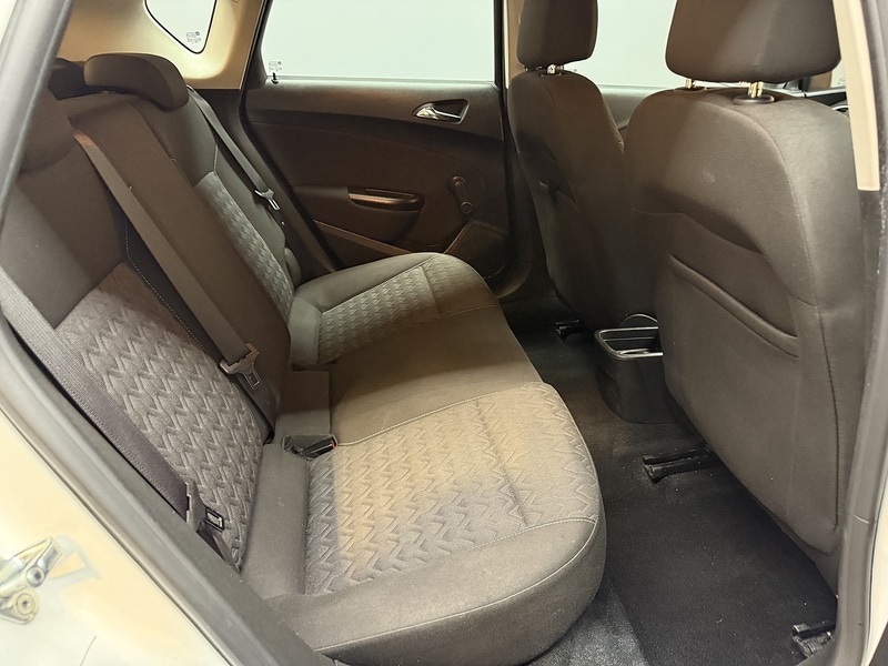 Used Vauxhall Astra 2013 for sale - 77153946: Photo 37