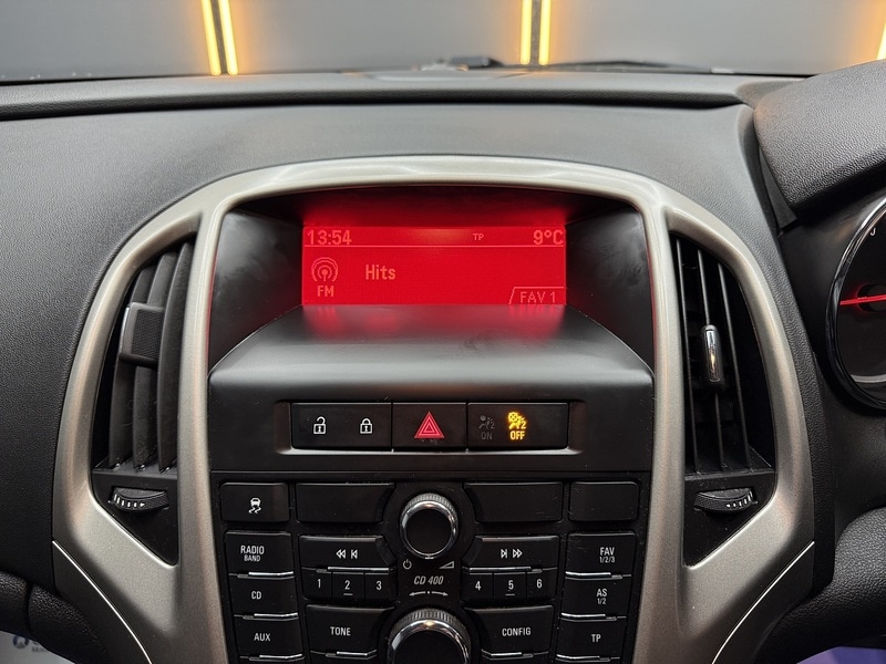 Used Vauxhall Astra 2013 for sale - 77153946: Photo 49