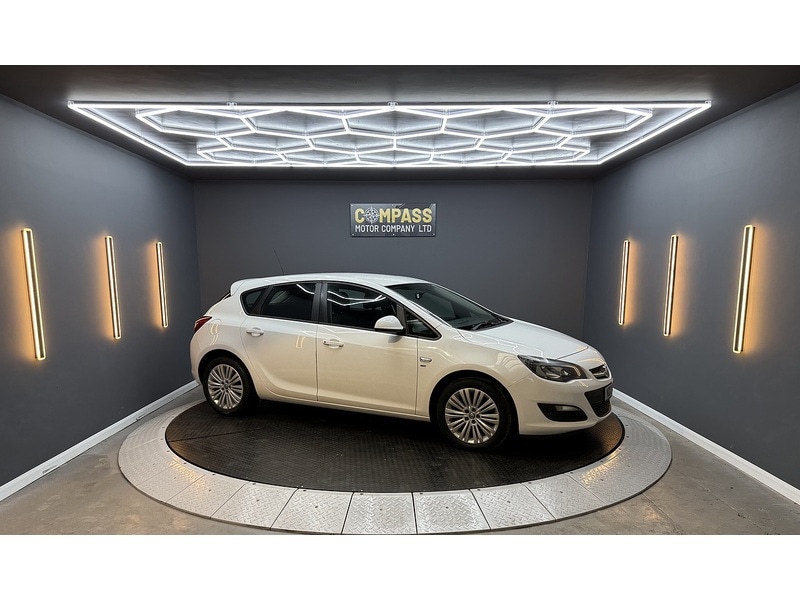 Used Vauxhall Astra 2013 for sale - 77153946: Photo 6