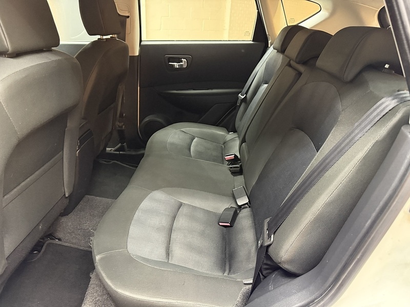 Used Nissan Qashqai 2011 for sale - 77850929: Photo 38