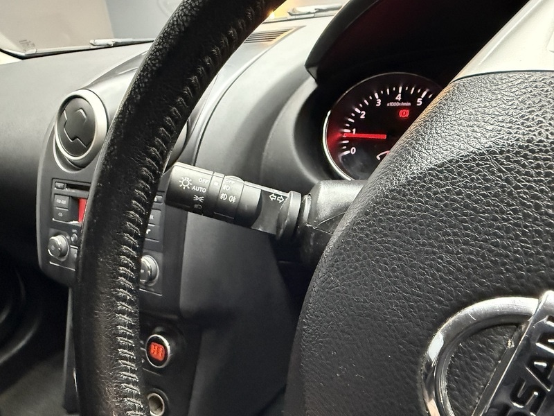 Used Nissan Qashqai 2011 for sale - 77850929: Photo 53