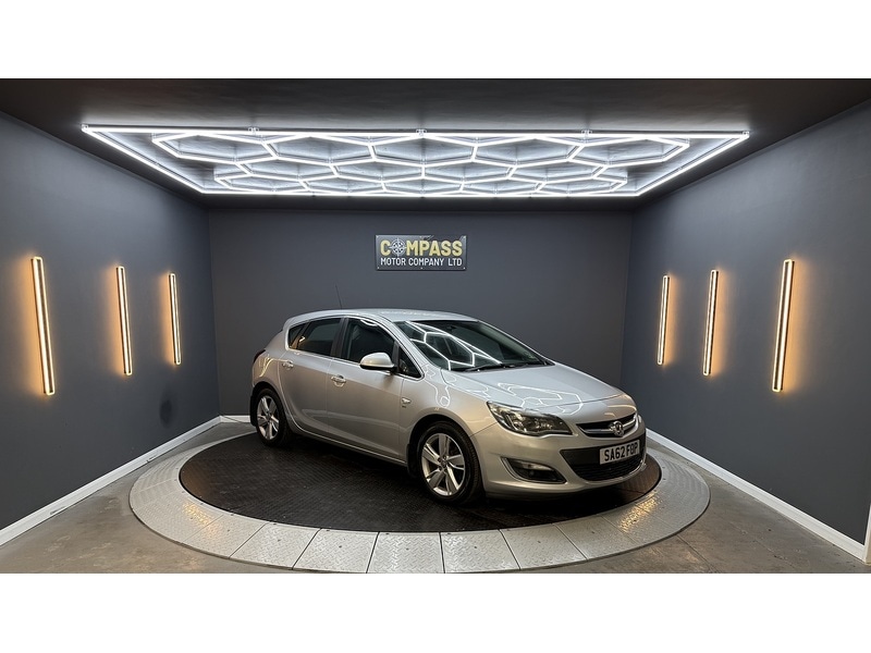 Used Vauxhall Astra 2012 for sale - 77227946: Photo 5