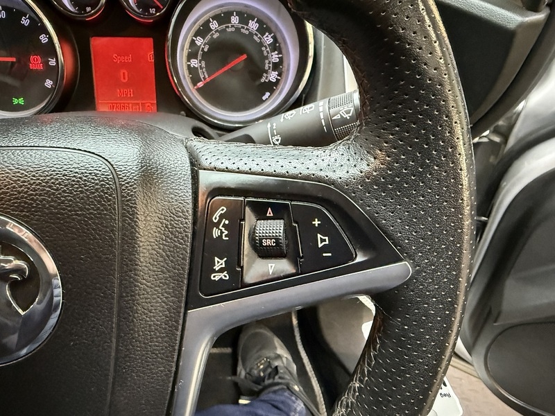 Used Vauxhall Astra 2012 for sale - 77227946: Photo 55