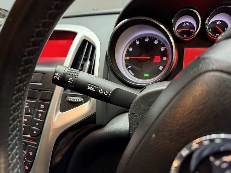 Used Vauxhall Astra 2012 for sale - 77227946: Photo 56