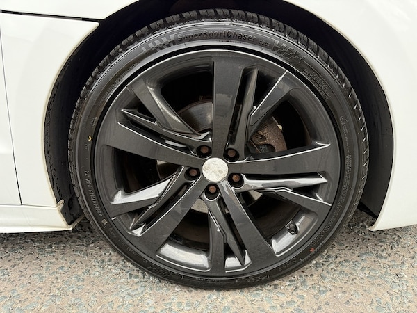 Used Peugeot RCZ 2013 for sale - 76280527: Photo 19