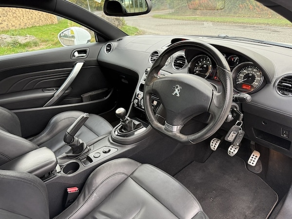 Used Peugeot RCZ 2013 for sale - 76280527: Photo 24