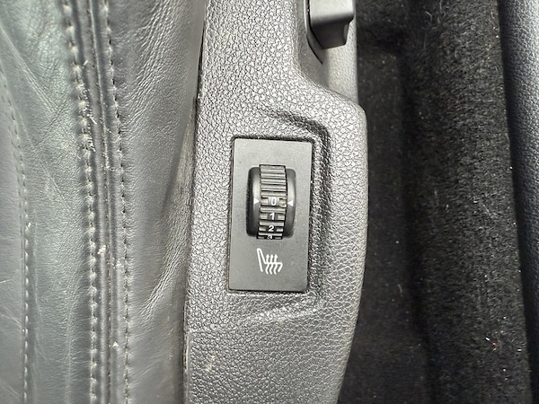 Used Peugeot RCZ 2013 for sale - 76280527: Photo 26