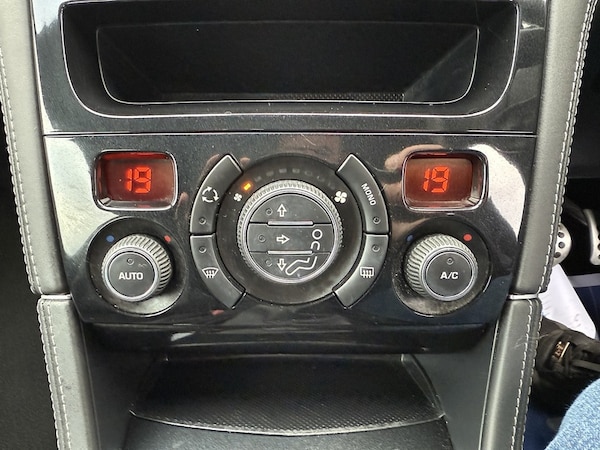 Used Peugeot RCZ 2013 for sale - 76280527: Photo 43