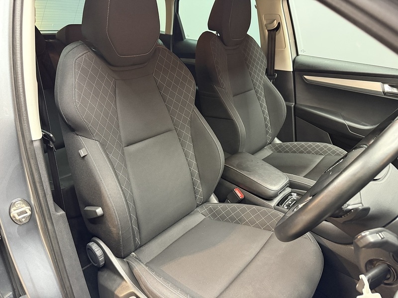 Used Skoda Karoq 2018 for sale - 77213050: Photo 35