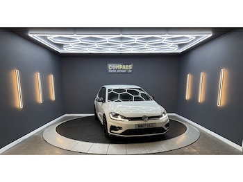 Used Volkswagen Golf 2017 for sale - 77720592: Photo