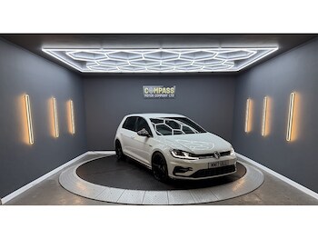 Used Volkswagen Golf 2017 for sale - 77720592: Photo