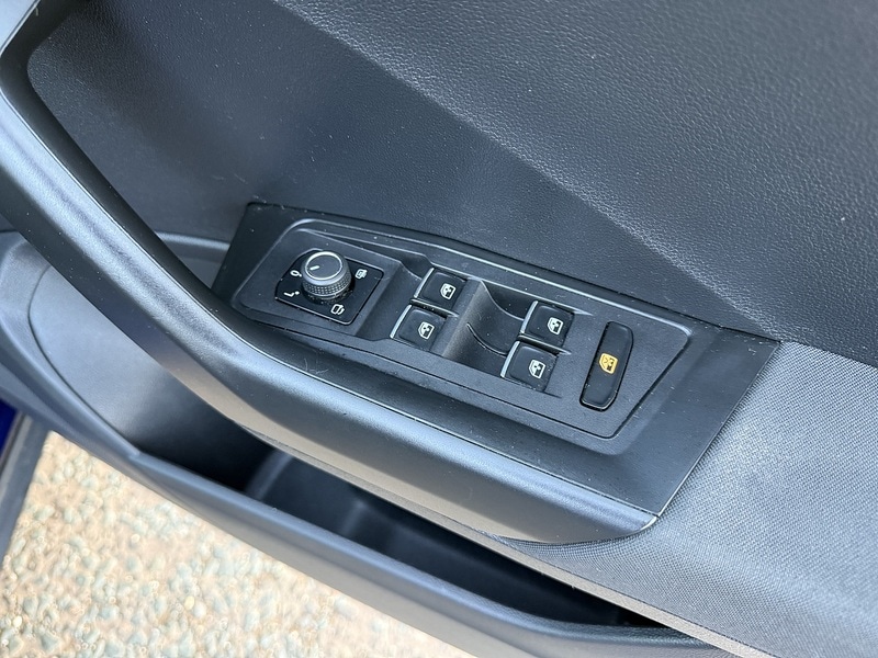 Used Volkswagen T-Roc 2020 for sale - 76407131: Photo 25