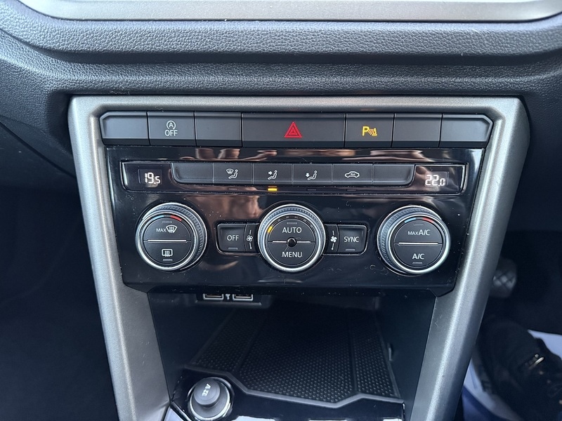 Used Volkswagen T-Roc 2020 for sale - 76407131: Photo 42