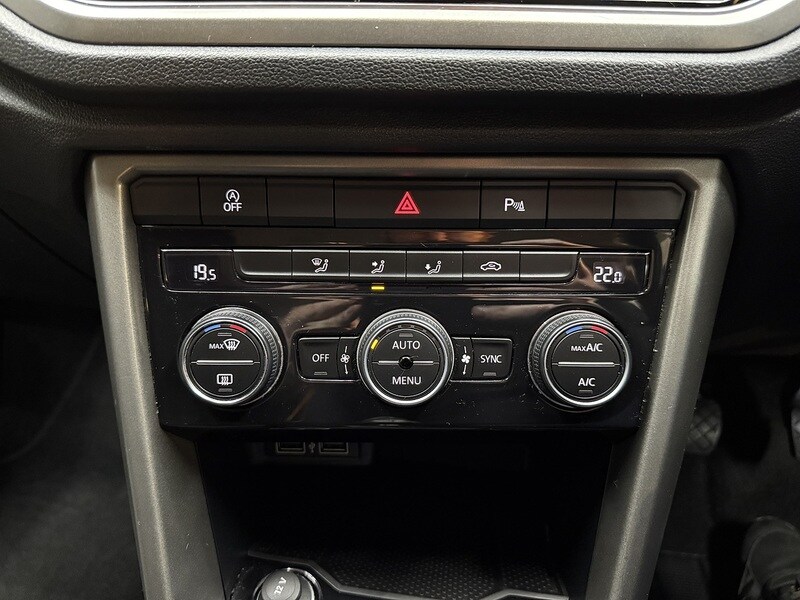 Used Volkswagen T-Roc 2020 for sale - 76407131: Photo 55