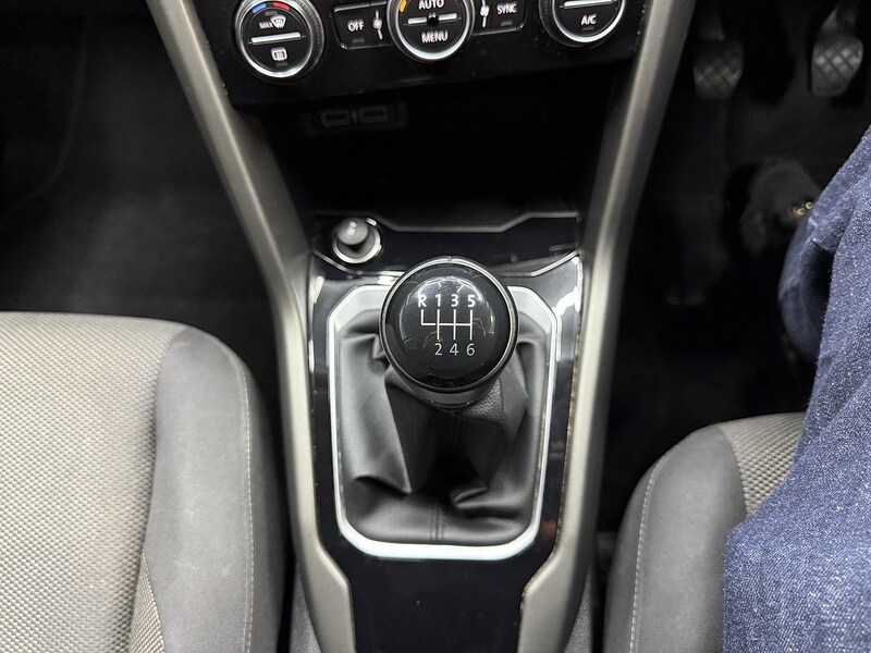 Used Volkswagen T-Roc 2020 for sale - 76407131: Photo 56