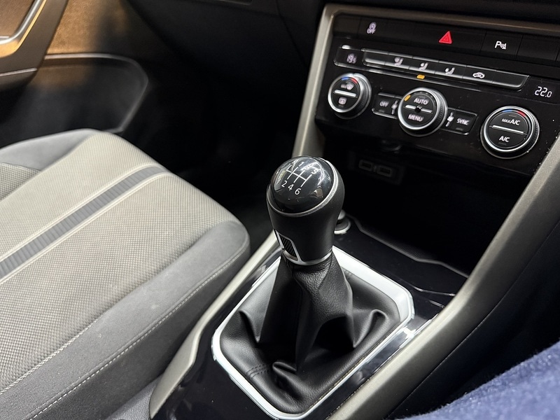 Used Volkswagen T-Roc 2020 for sale - 76407131: Photo 57