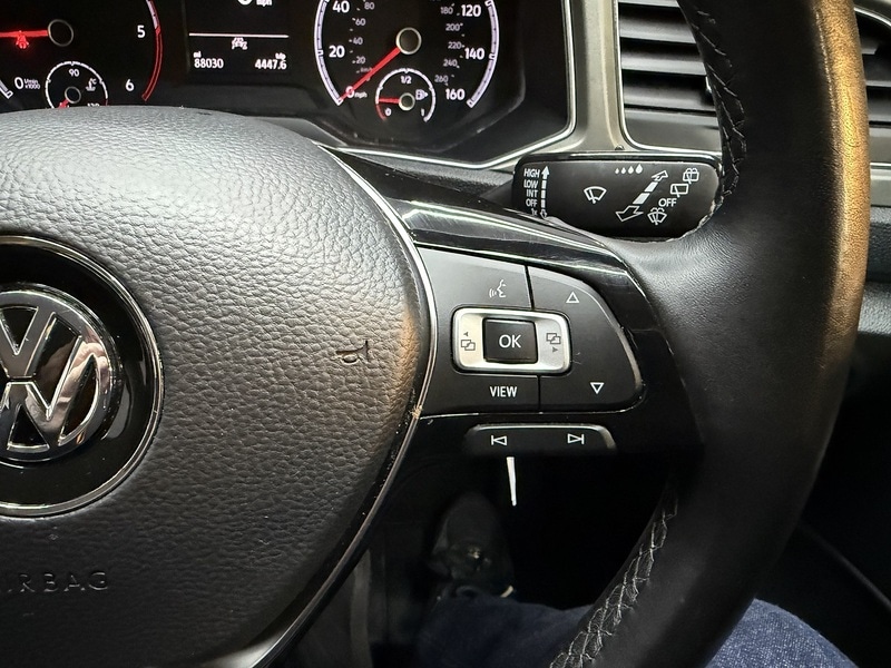 Used Volkswagen T-Roc 2020 for sale - 76407131: Photo 60