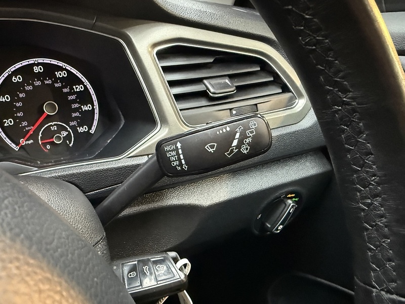 Used Volkswagen T-Roc 2020 for sale - 76407131: Photo 62