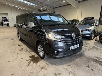 Renault Trafic feature image