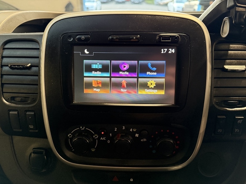 Used Renault Trafic 2017 for sale - 77720674: Photo 35