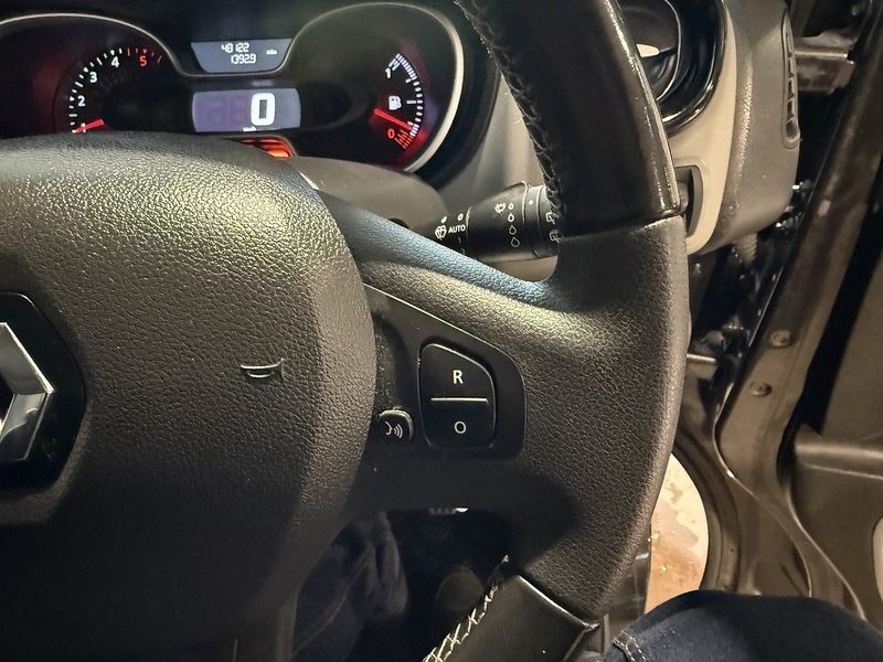 Used Renault Trafic 2017 for sale - 77720674: Photo 42