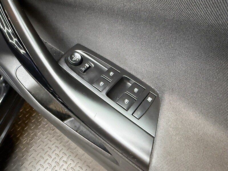 Used Vauxhall Astra for sale - 77760626: Photo 29