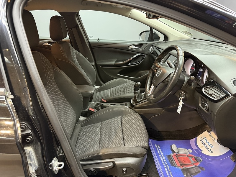 Used Vauxhall Astra for sale - 77760626: Photo 31