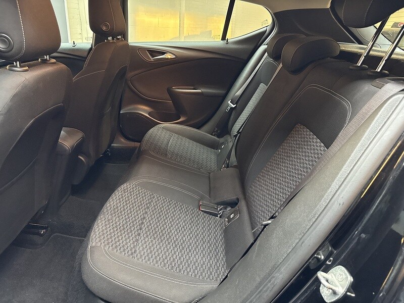 Used Vauxhall Astra for sale - 77760626: Photo 39