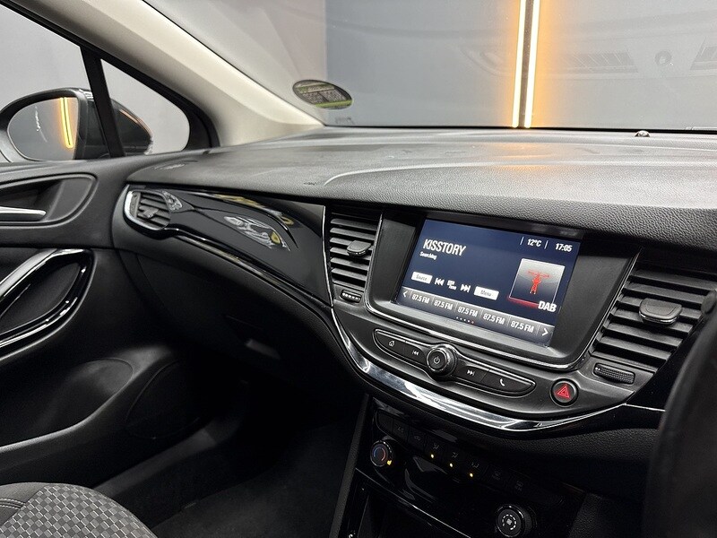 Used Vauxhall Astra for sale - 77760626: Photo 51