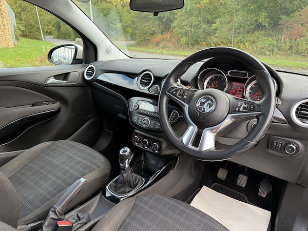 Used Vauxhall ADAM 2015 for sale - 76280519: Photo 19