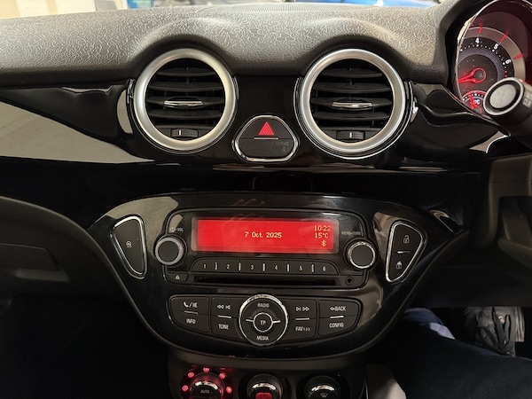 Used Vauxhall ADAM 2015 for sale - 76280519: Photo 32